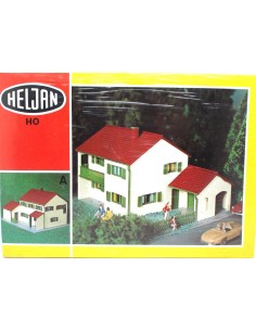 HELJAN HOUSE WITH GARAGE AND BALCONY