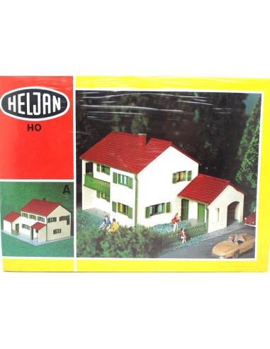 HELJAN HOUSE WITH GARAGE AND BALCONY