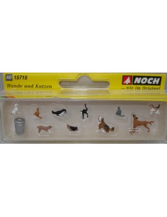NOCH PERROS Y GATOS