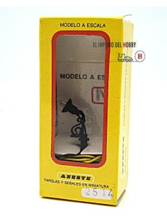 ANESTE WALL GLOBE STREETLIGHT