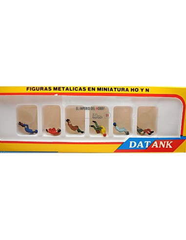 DATANK PEOPLE SITTING
